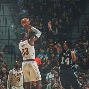 Meet your Posher, Bobby